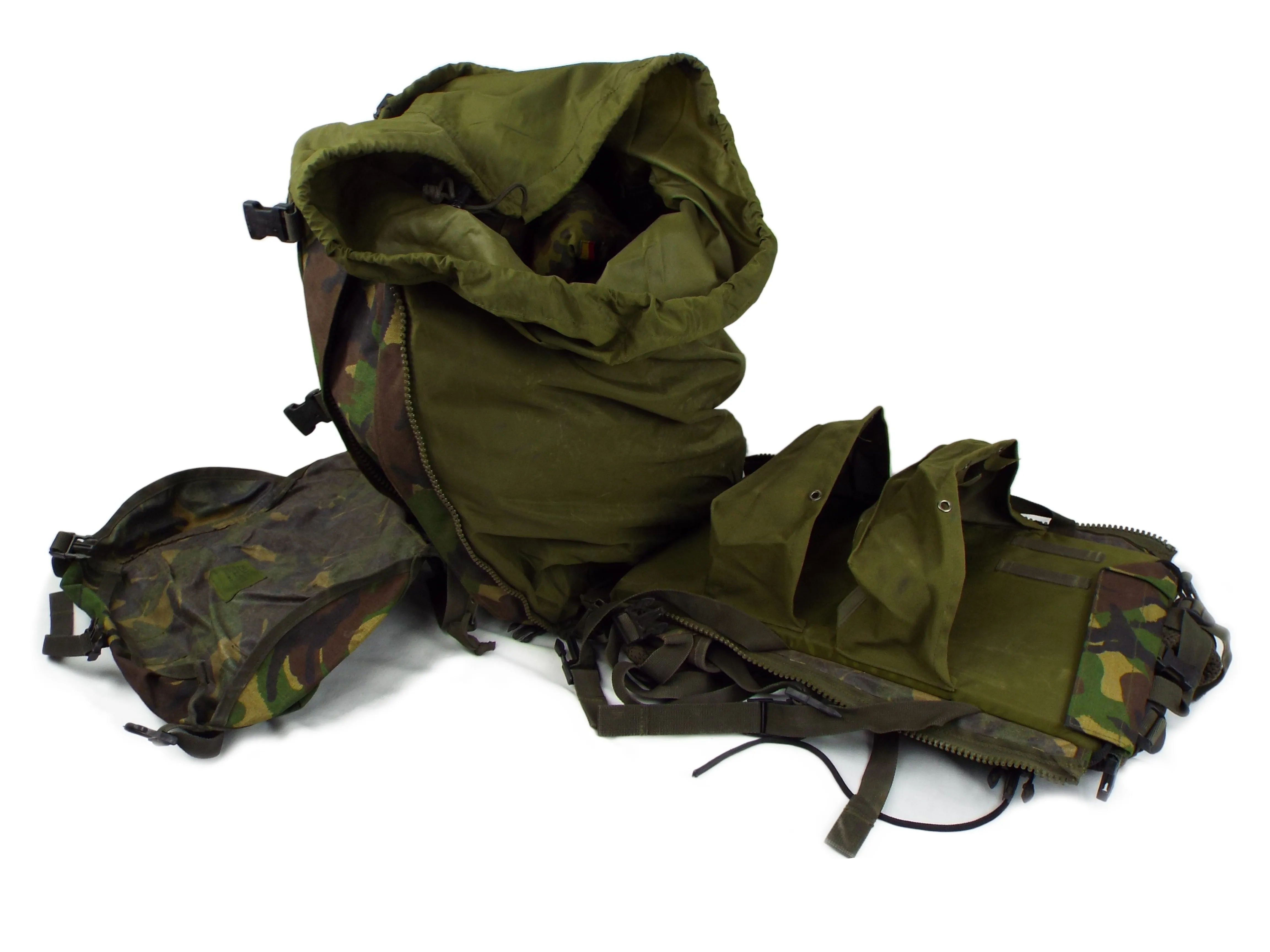 British Army - Woodland DPM 30 litre - Bergen rucksack - radio back pack