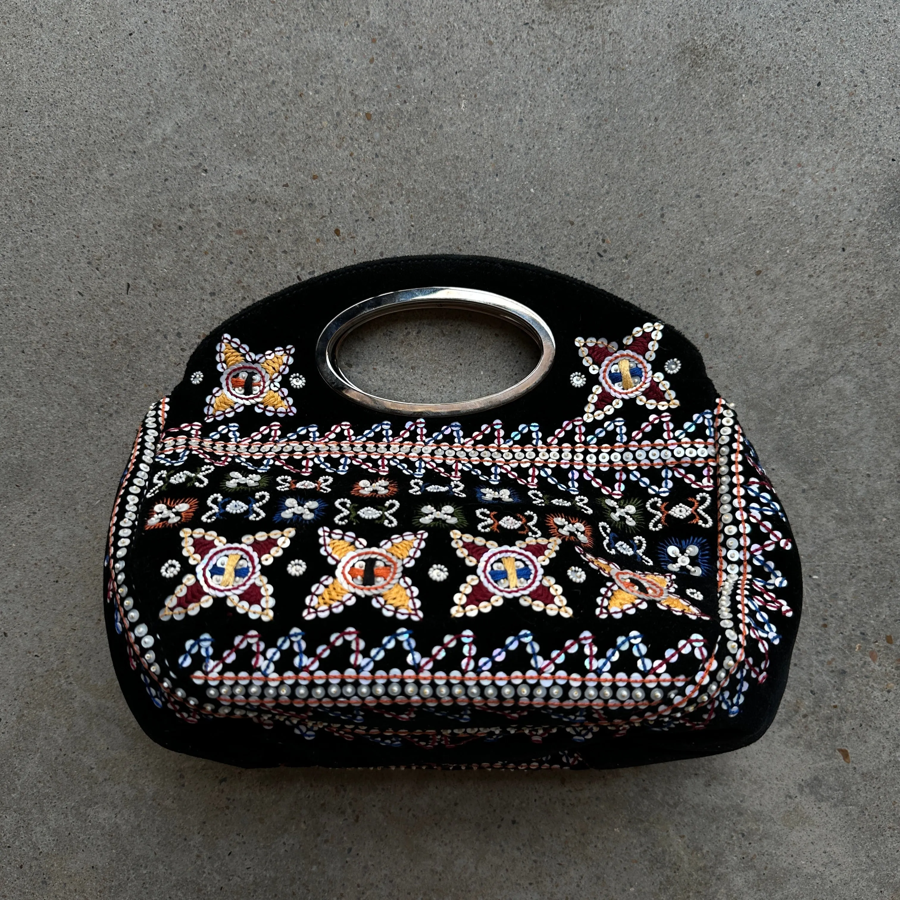 “Oscar de la Renta” Beaded black velvet Clutch Purse