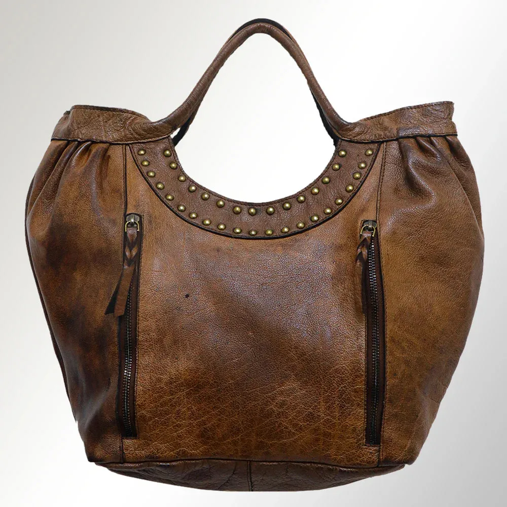 Timeless Treasure Leather Shoulder Bag